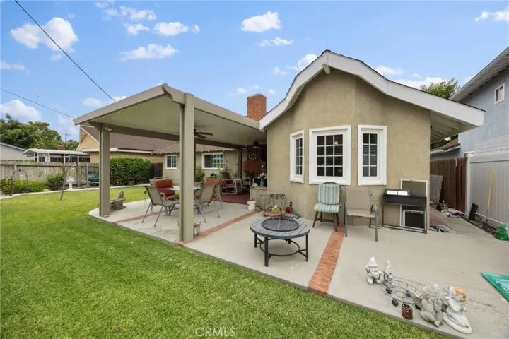 3134 Killarney Lane, Costa Mesa, California 92626