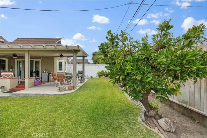 3134 Killarney Lane, Costa Mesa, California 92626