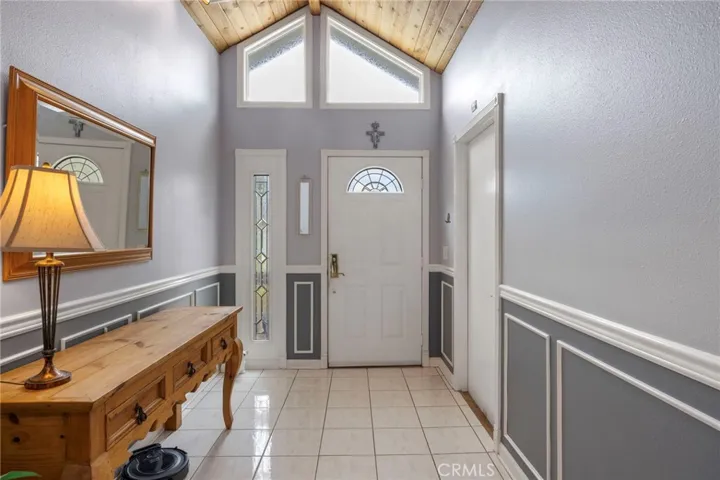 3134 Killarney Lane, Costa Mesa, California 92626