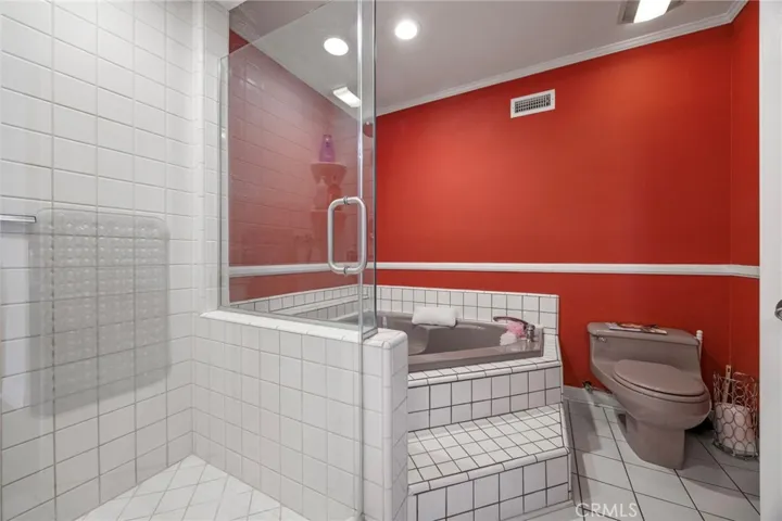 3134 Killarney Lane, Costa Mesa, California 92626