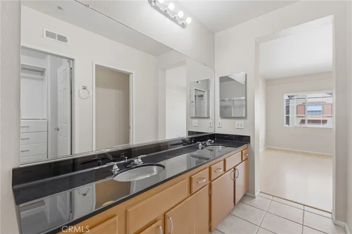 2900 Via Toscana 202, Corona, California 92879