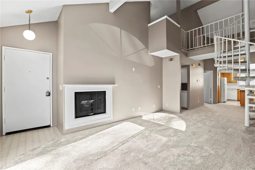 26908 Flo Lane 464, Canyon Country, California 91351 — photo 5