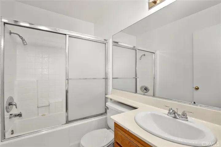 26908 Flo Lane 464, Canyon Country, California 91351