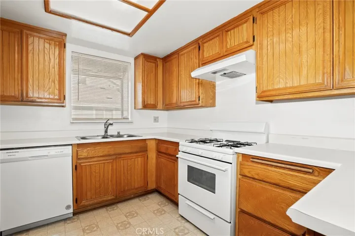 26908 Flo Lane 464, Canyon Country, California 91351