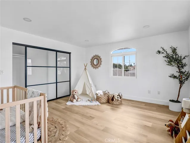 8831 Glider Avenue, Los Angeles, California 90045