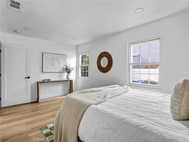 8831 Glider Avenue, Los Angeles, California 90045