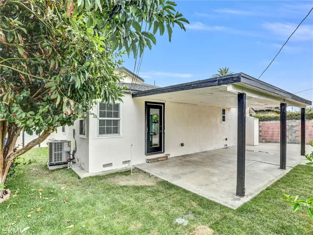 8831 Glider Avenue, Los Angeles, California 90045