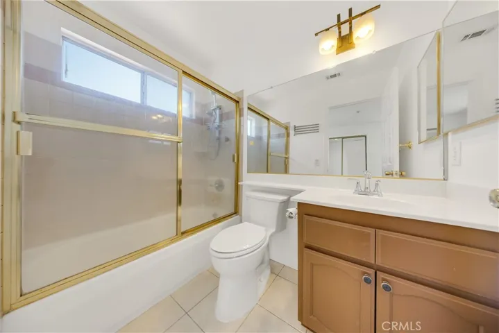 201 Palmetto 7, Alhambra, California 91801