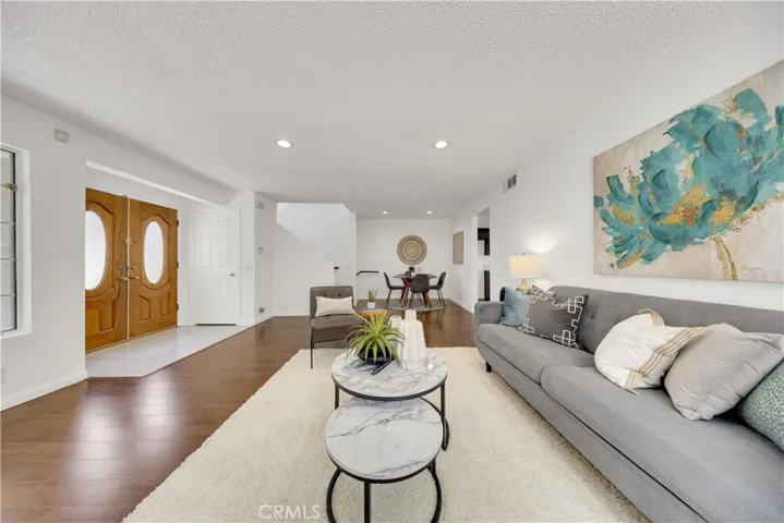 201 Palmetto 7, Alhambra, California 91801