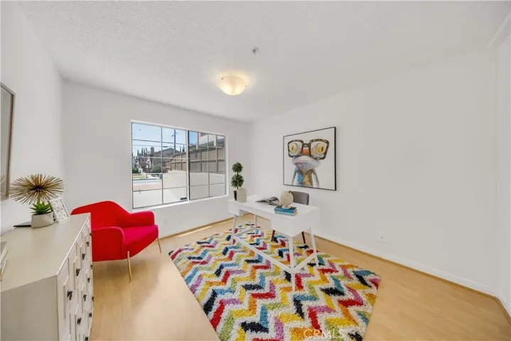 201 Palmetto 7, Alhambra, California 91801