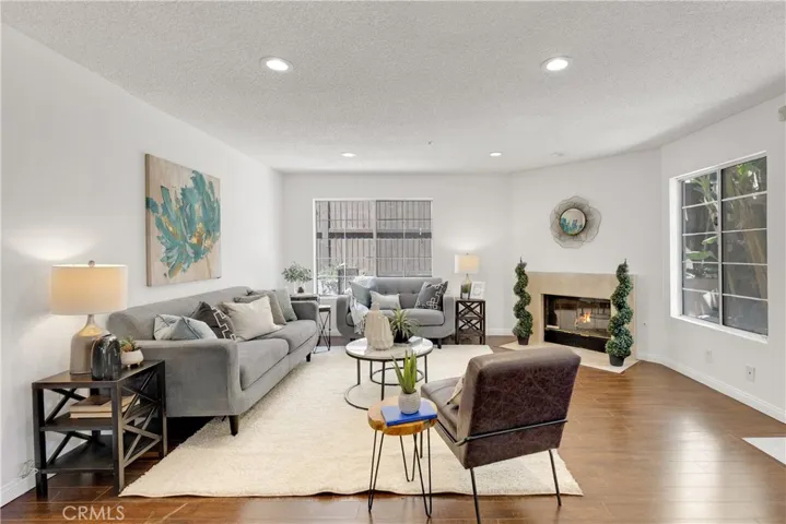 201 Palmetto 7, Alhambra, California 91801