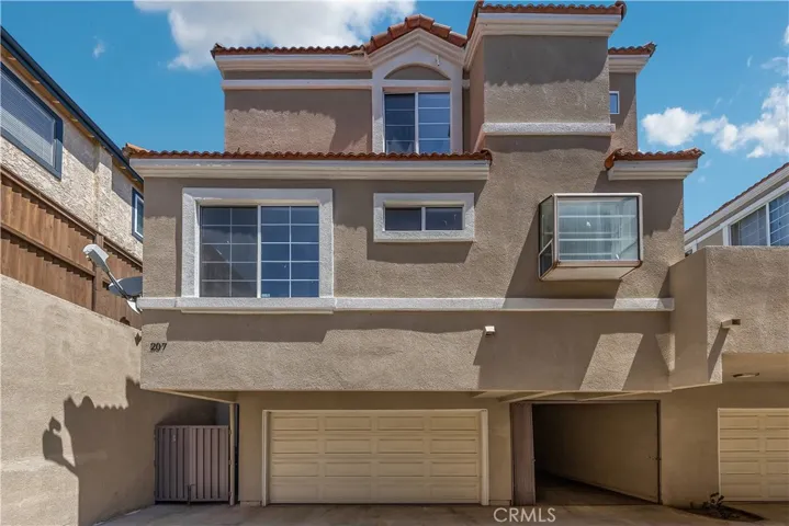 201 Palmetto 7, Alhambra, California 91801