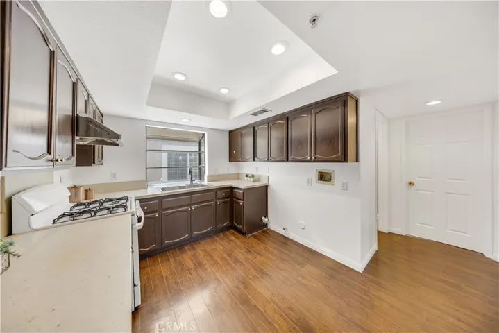 201 Palmetto 7, Alhambra, California 91801