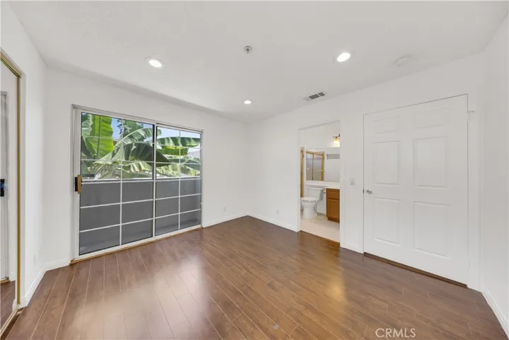 201 Palmetto 7, Alhambra, California 91801