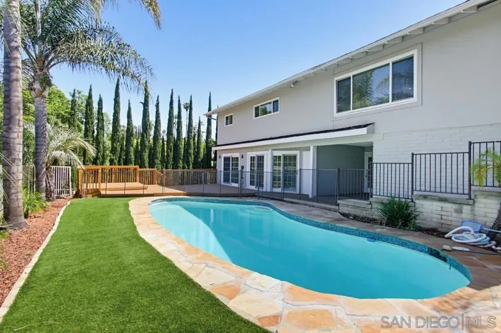 4586 Mayapan, La Mesa, California 91941