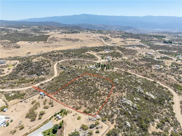 1063 Wildhorse Circle, Aguanga, California 92536
