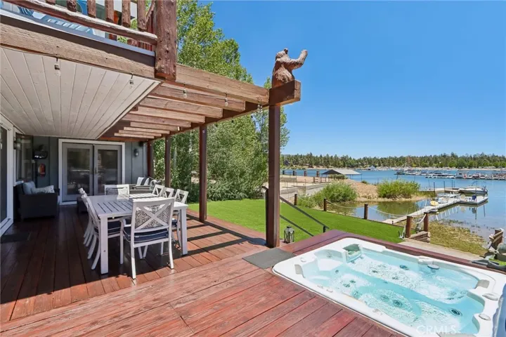 447 Cienega, Big Bear Lake, California 92315