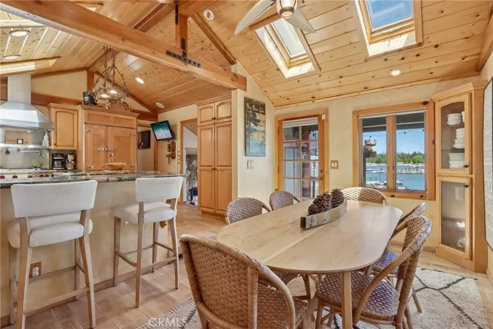 447 Cienega, Big Bear Lake, California 92315