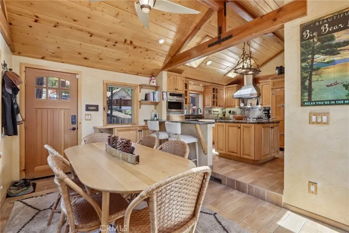 447 Cienega, Big Bear Lake, California 92315