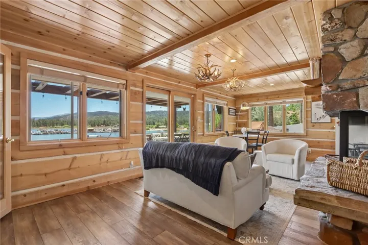 447 Cienega, Big Bear Lake, California 92315