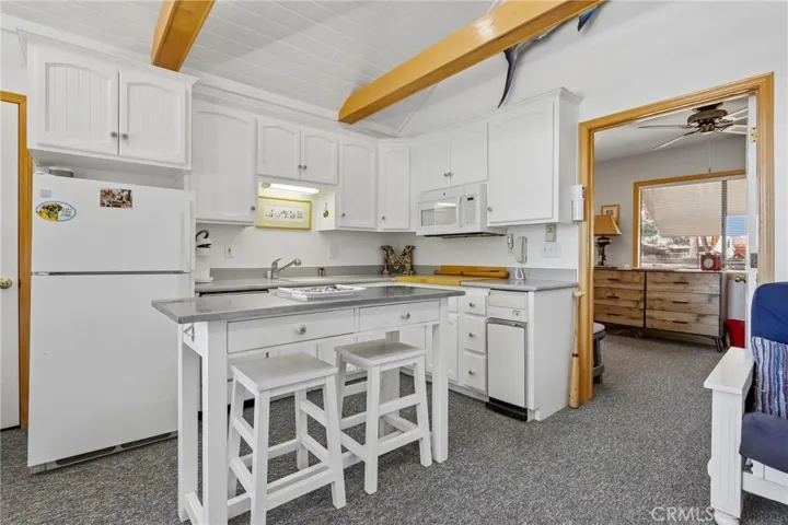 447 Cienega, Big Bear Lake, California 92315