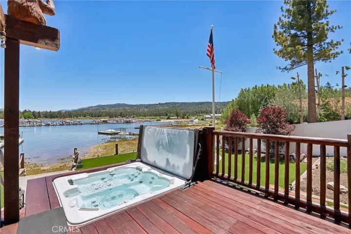 447 Cienega, Big Bear Lake, California 92315