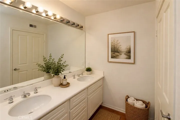 Virtual Staging