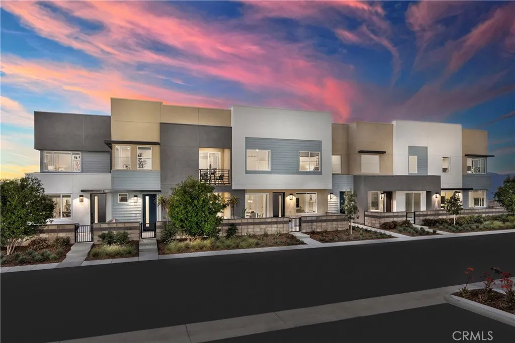 3660 W S. Eichler Paseo 2