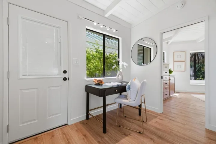 887 Loma Verde Avenue, Palo Alto, California 94303