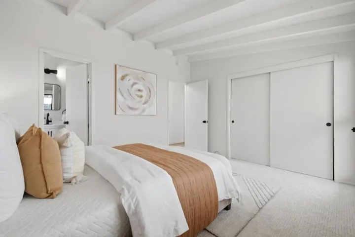 887 Loma Verde Avenue, Palo Alto, California 94303