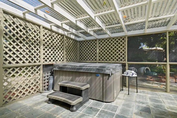 887 Loma Verde Avenue, Palo Alto, California 94303