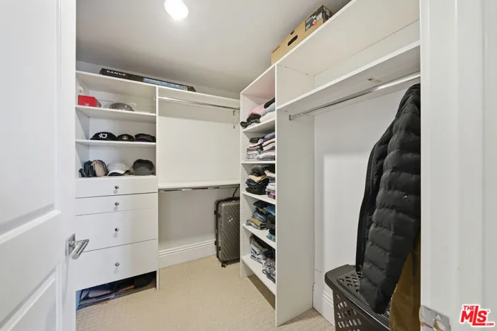 147 N Berendo Street 301, Los Angeles, California 90004