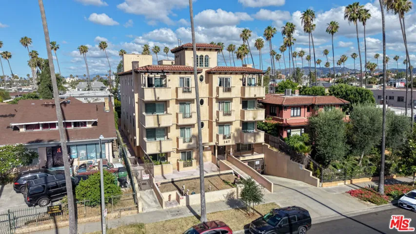 147 N Berendo Street 301, Los Angeles, California 90004