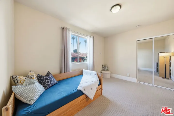 147 N Berendo Street 301, Los Angeles, California 90004