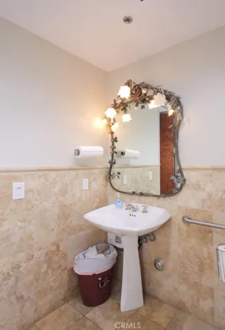 25550 Hawthorne Boulevard 100, Torrance, California 90505