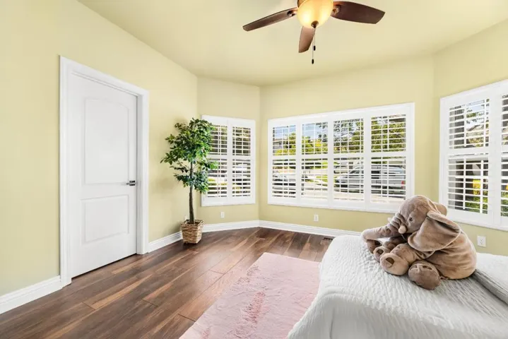 961 Oak Creek Court, Hollister, California 95023