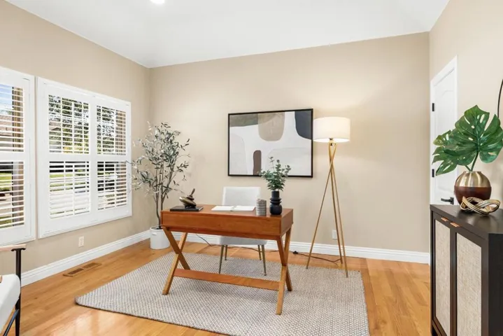 961 Oak Creek Court, Hollister, California 95023