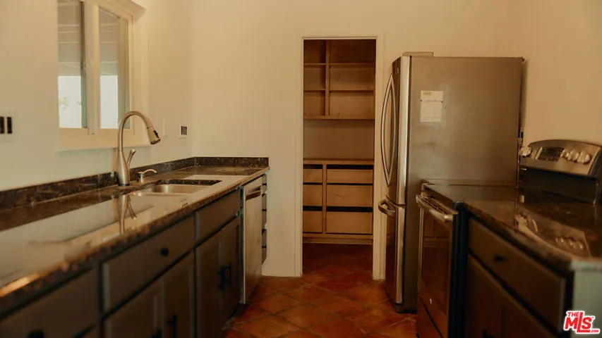 63300 Tilford Way, Joshua Tree, California 92252