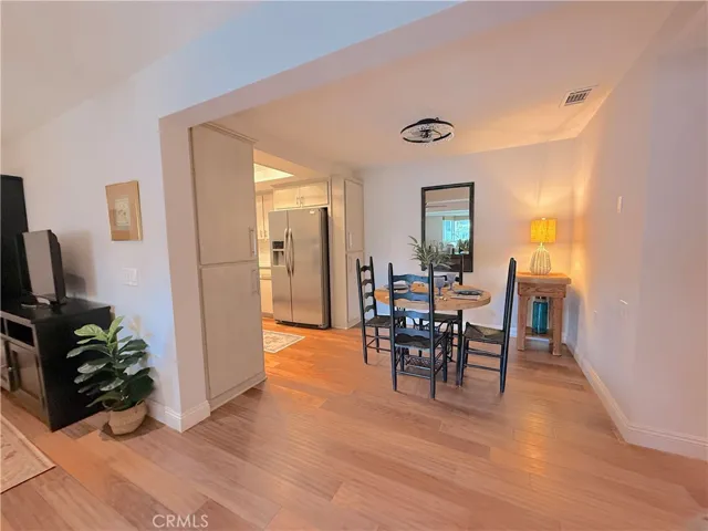 1860 Saint John Road 32a, Seal Beach, California 90740