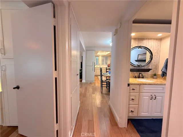 1860 Saint John Road 32a, Seal Beach, California 90740