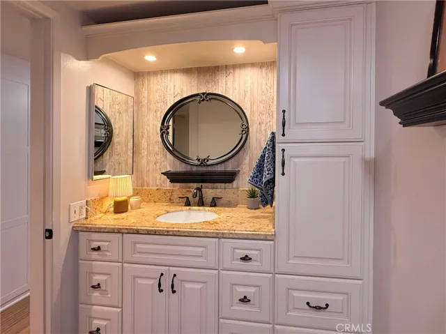 1860 Saint John Road 32a, Seal Beach, California 90740