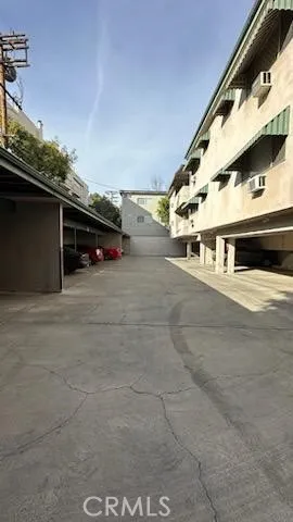 4533 Colbath Avenue 10, Sherman Oaks, California 91423