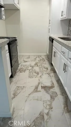 4533 Colbath Avenue 10, Sherman Oaks, California 91423