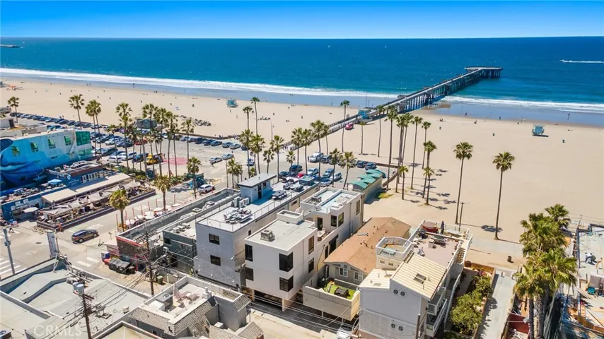 3009 Ocean Front Walk, Venice, California 90291
