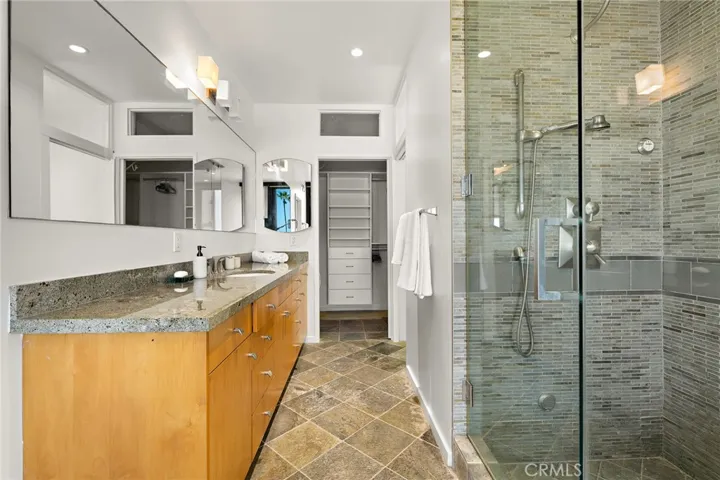 3009 Ocean Front Walk, Venice, California 90291