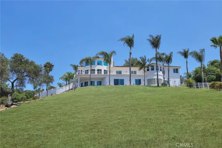 1303 Sycamore Heights, Fallbrook, California 92028
