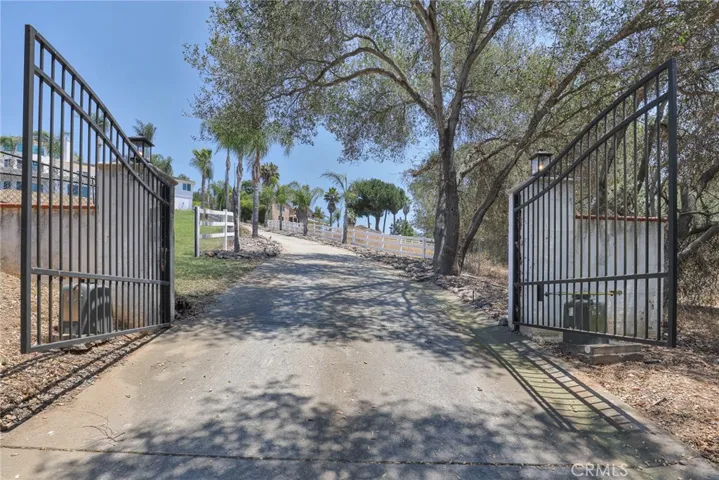 1303 Sycamore Heights, Fallbrook, California 92028