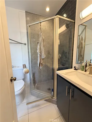 1213 W 24th, Los Angeles, California 90007