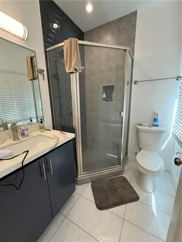 1213 W 24th, Los Angeles, California 90007