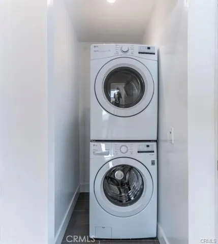 1213 W 24th, Los Angeles, California 90007
